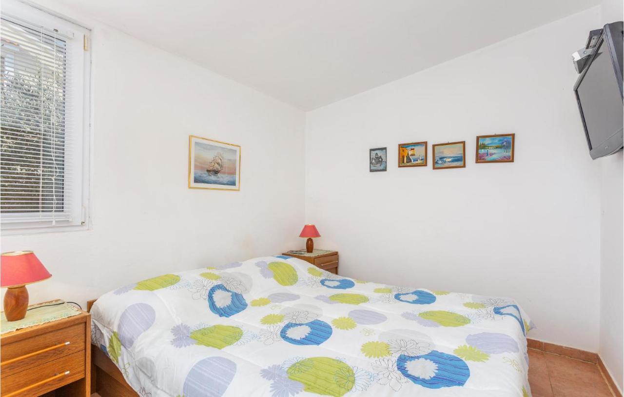1 Bedroom Beautiful Apartment In Linardići Exterior foto